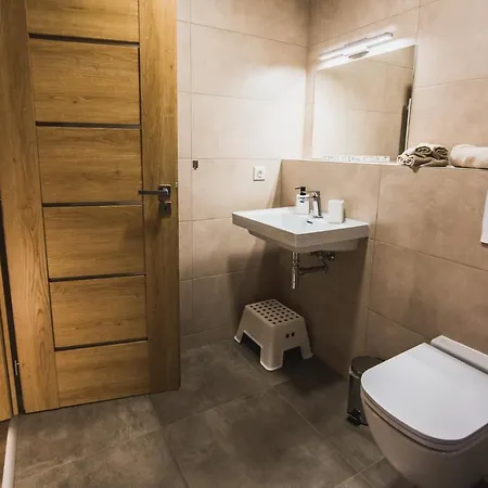 Na Kubinke, Hillside